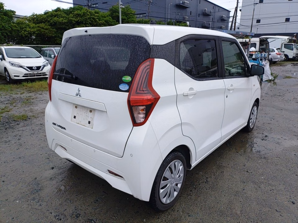 MITSUBISHI EK WAGON