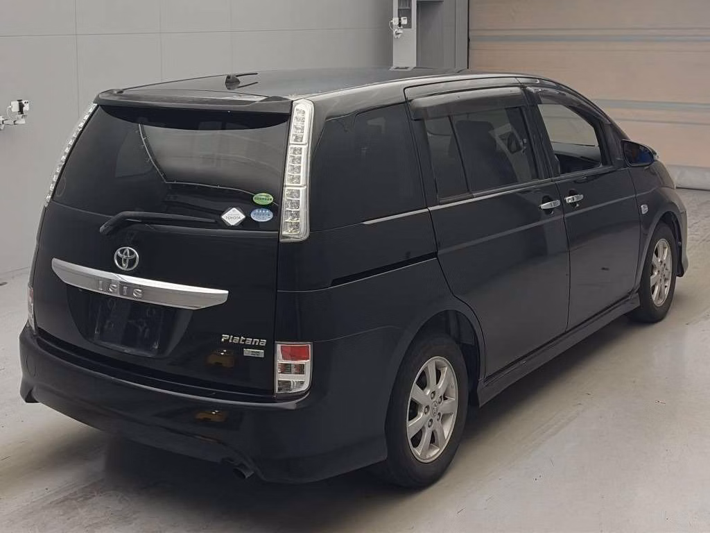 TOYOTA ISIS