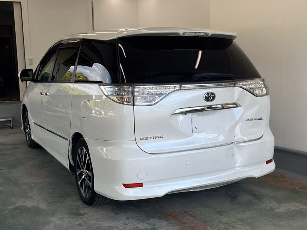 TOYOTA ESTIMA