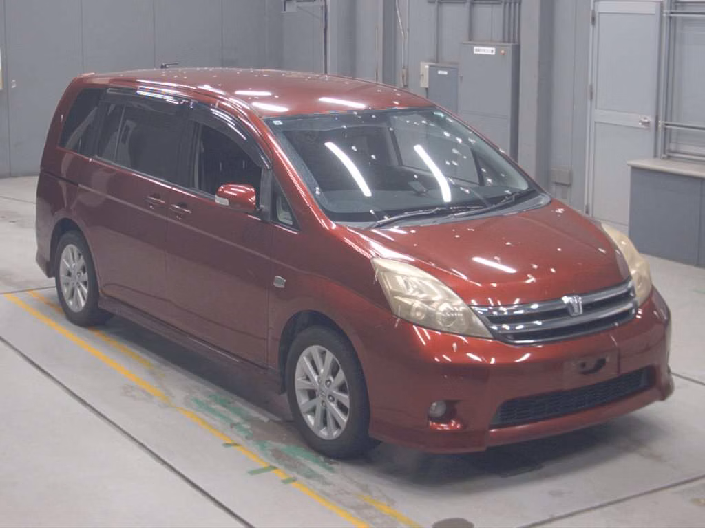 TOYOTA ISIS