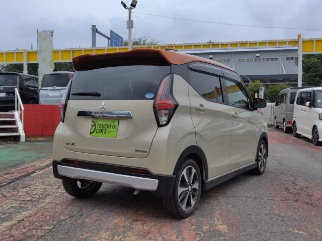 MITSUBISHI EK X