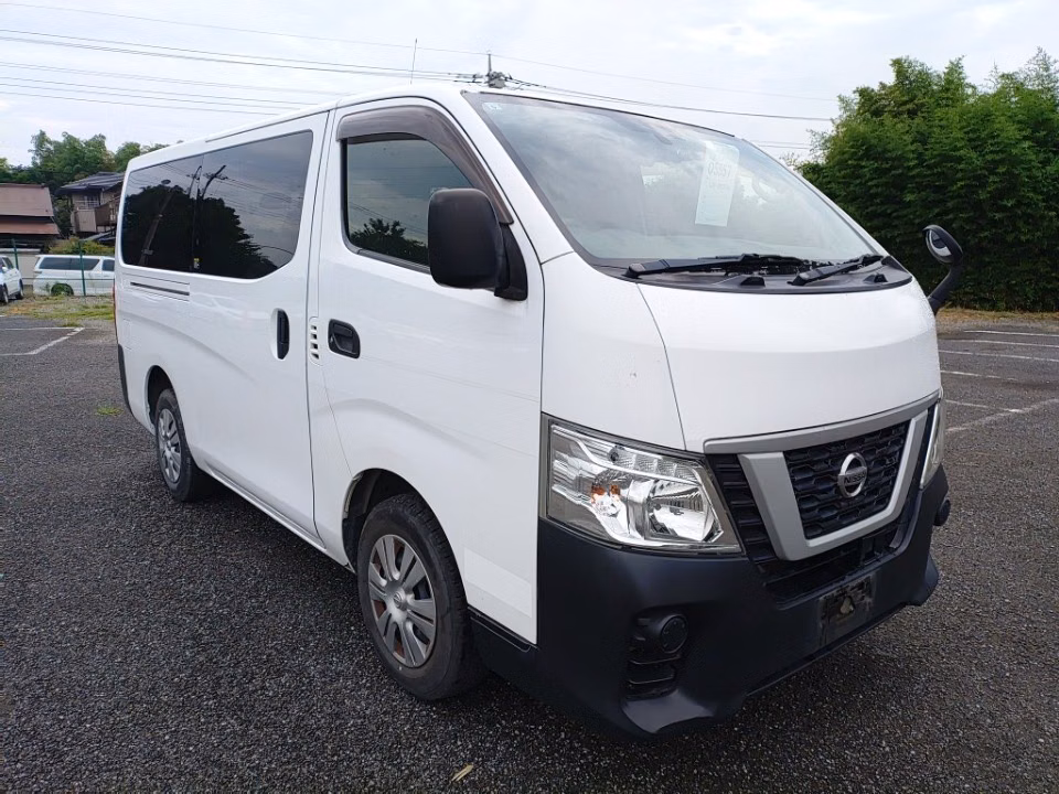 NISSAN NV350 CARAVAN