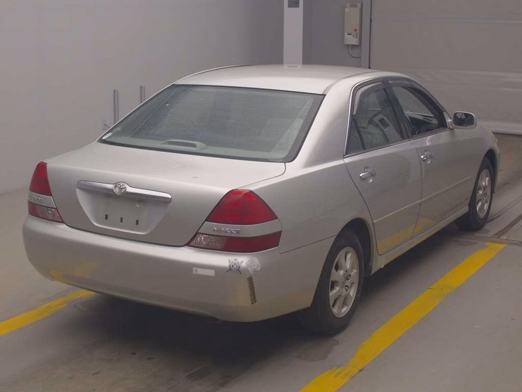 TOYOTA MARK II
