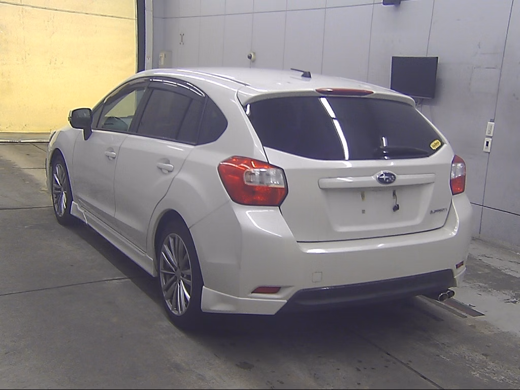 SUBARU IMPREZA