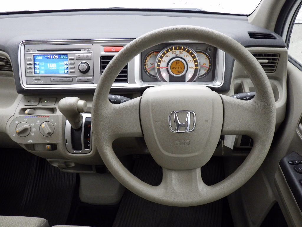 HONDA LIFE