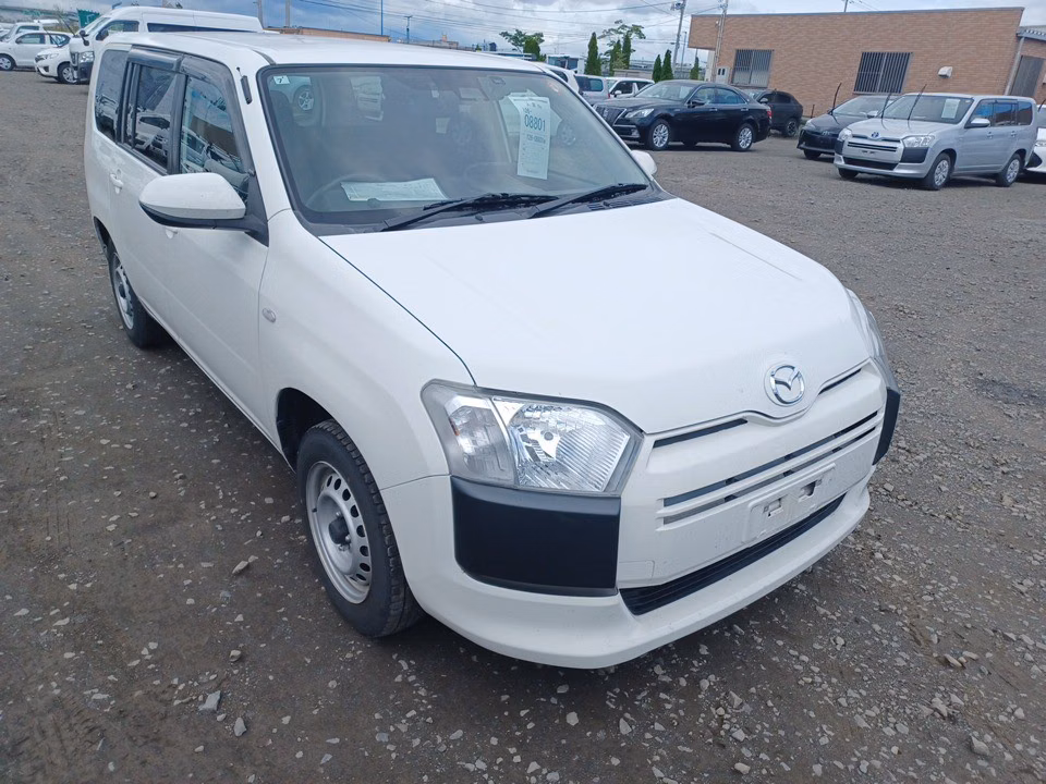 MAZDA FAMILIA