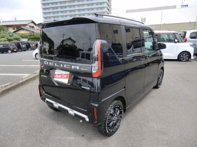 MITSUBISHI DELICA MINI