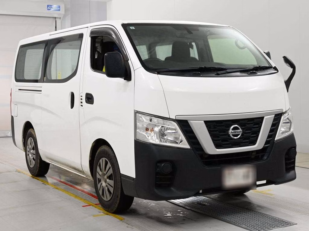 NISSAN NV350 CARAVAN