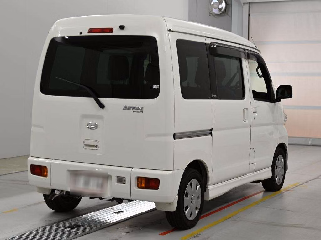 DAIHATSU ATRAI