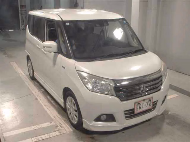 MITSUBISHI DELICA D:2