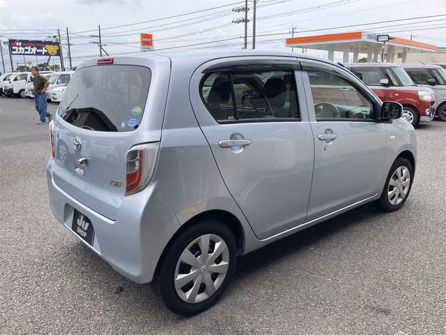 TOYOTA PIXIS EPOCH