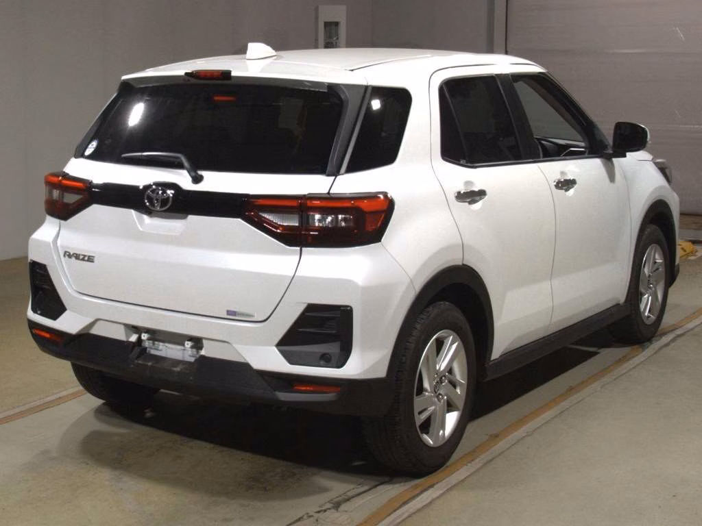 TOYOTA RAIZE
