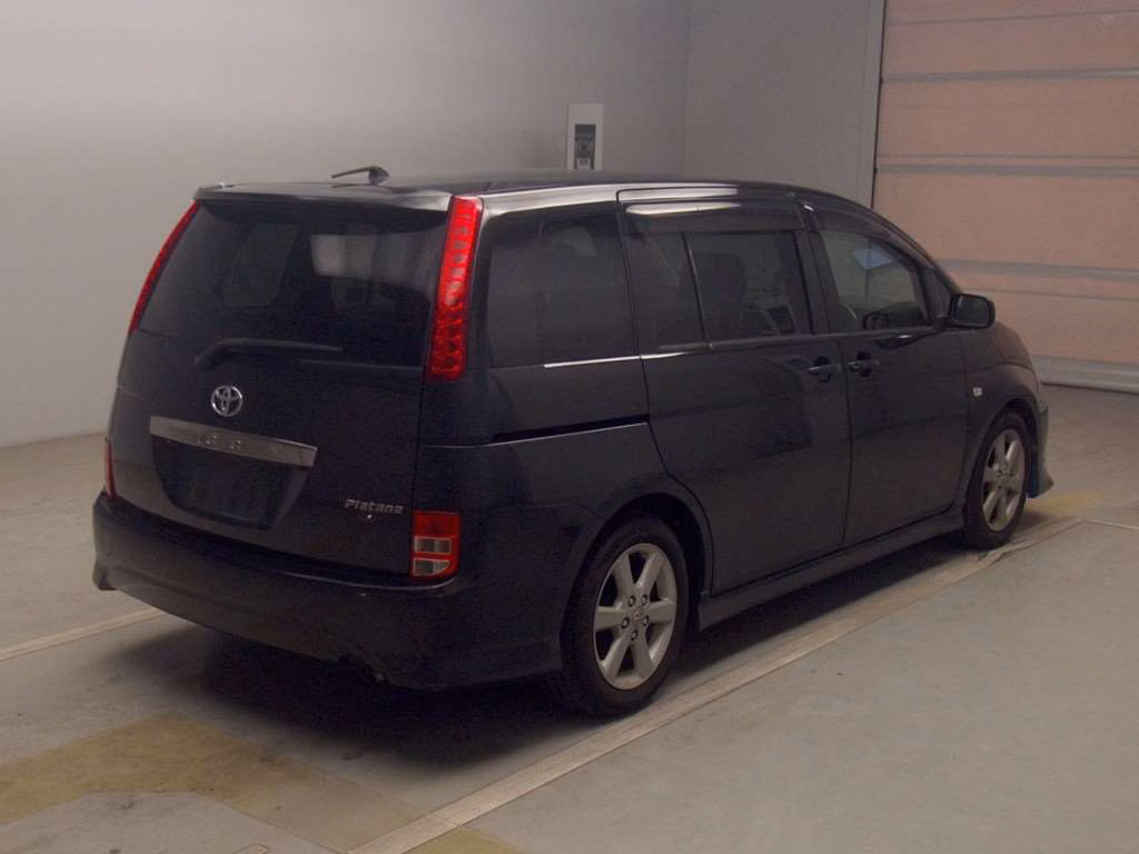 TOYOTA ISIS