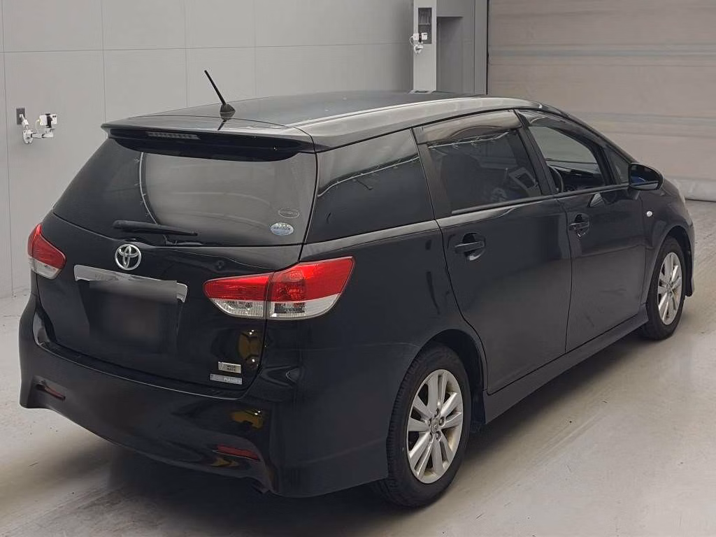 TOYOTA WISH