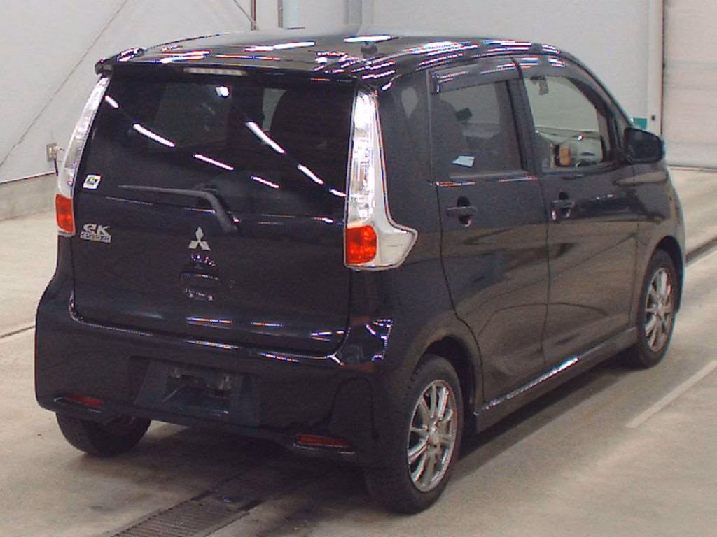 MITSUBISHI EK CUSTOM