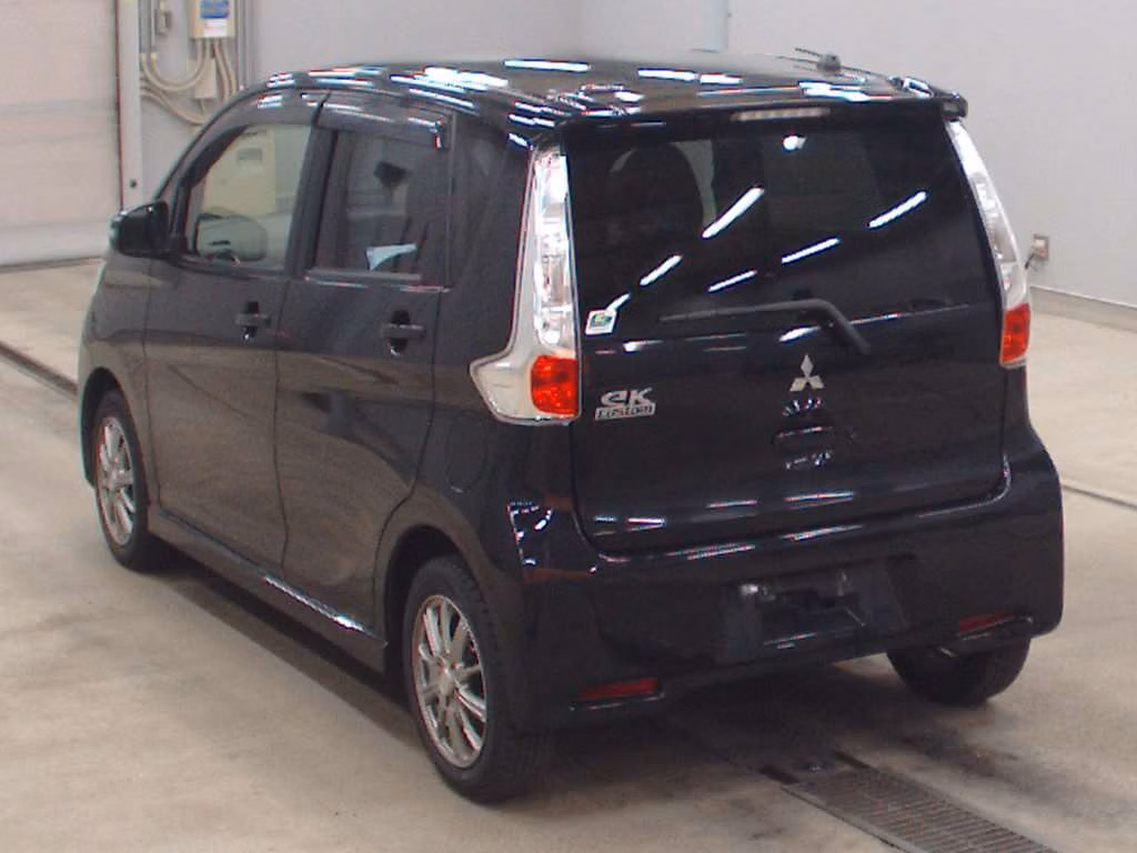 MITSUBISHI EK CUSTOM