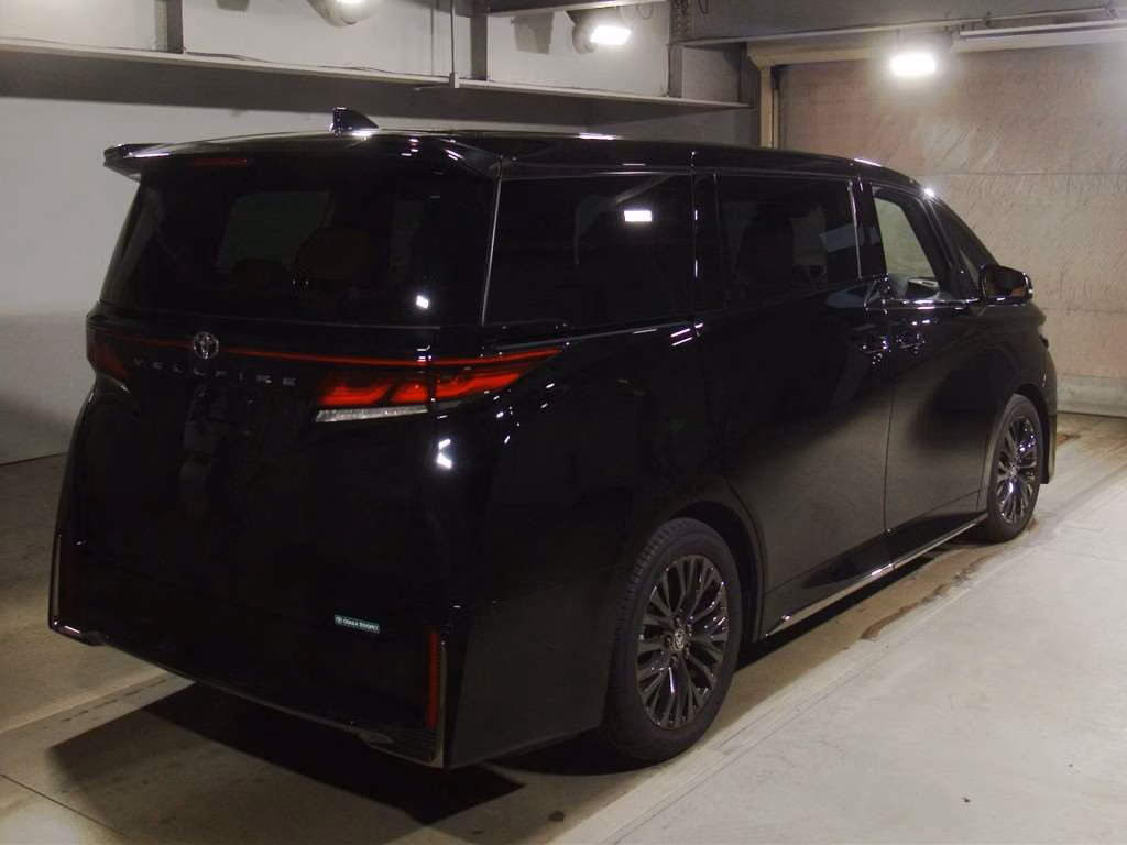 TOYOTA VELLFIRE
