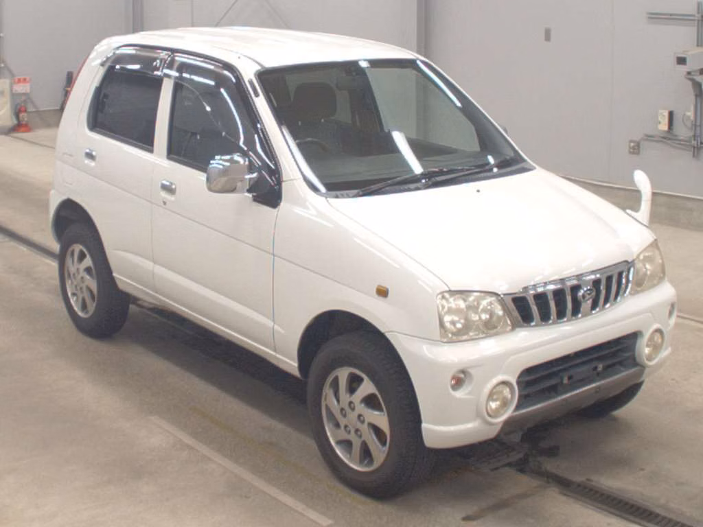 DAIHATSU TERIOS KID