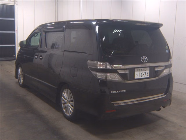 TOYOTA VELLFIRE