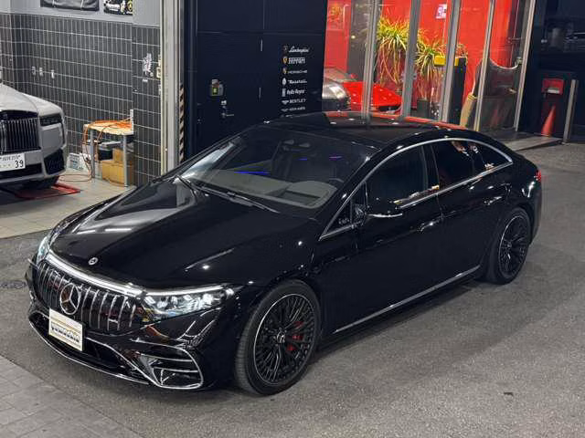 MERCEDES-BENZ EQS