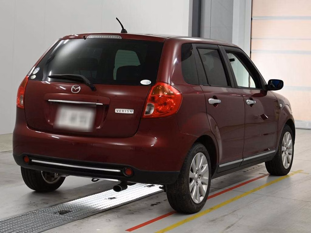 MAZDA VERISA