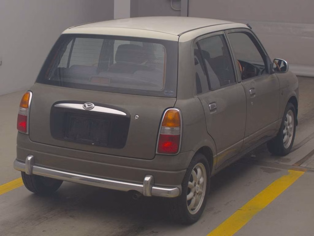 DAIHATSU MIRA GINO
