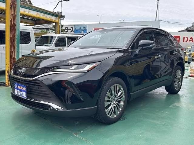 TOYOTA HARRIER