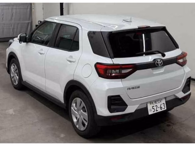 TOYOTA RAIZE