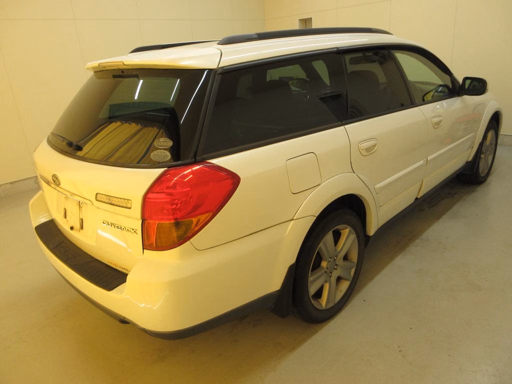 SUBARU OUTBACK