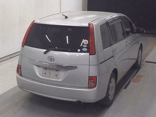 TOYOTA ISIS