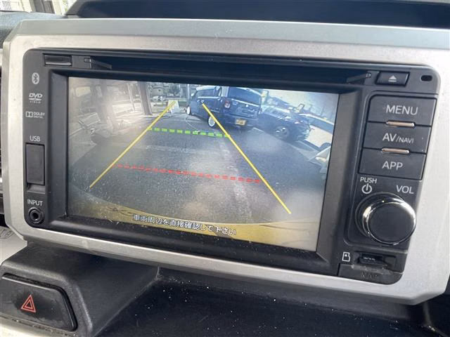 DAIHATSU WAKE