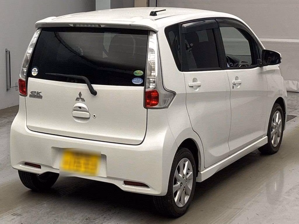 MITSUBISHI EK CUSTOM