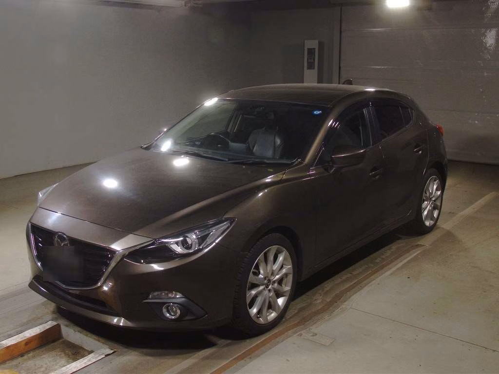 MAZDA AXELA
