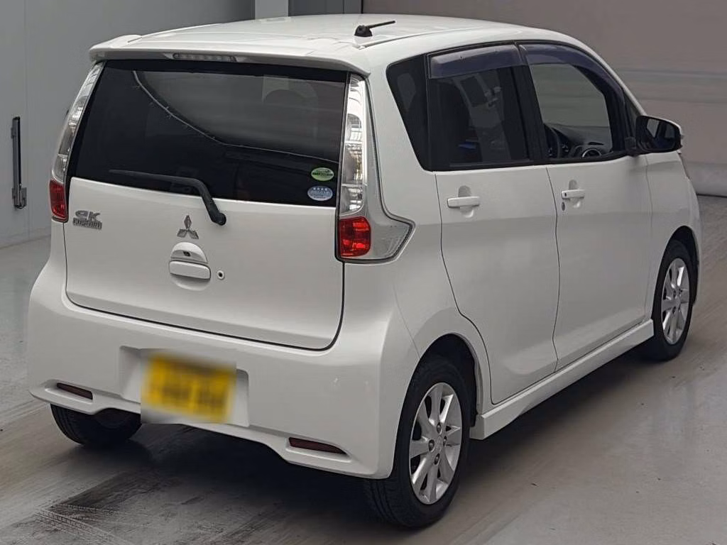 MITSUBISHI EK CUSTOM