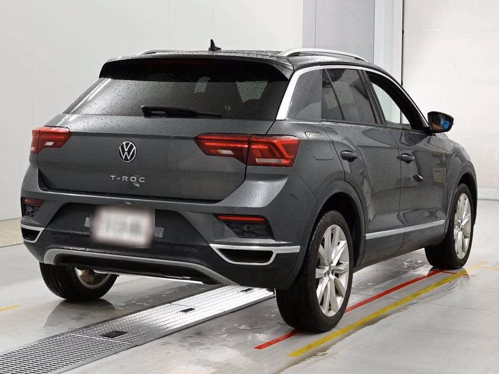 VOLKSWAGEN T-ROC