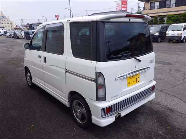DAIHATSU ATRAI