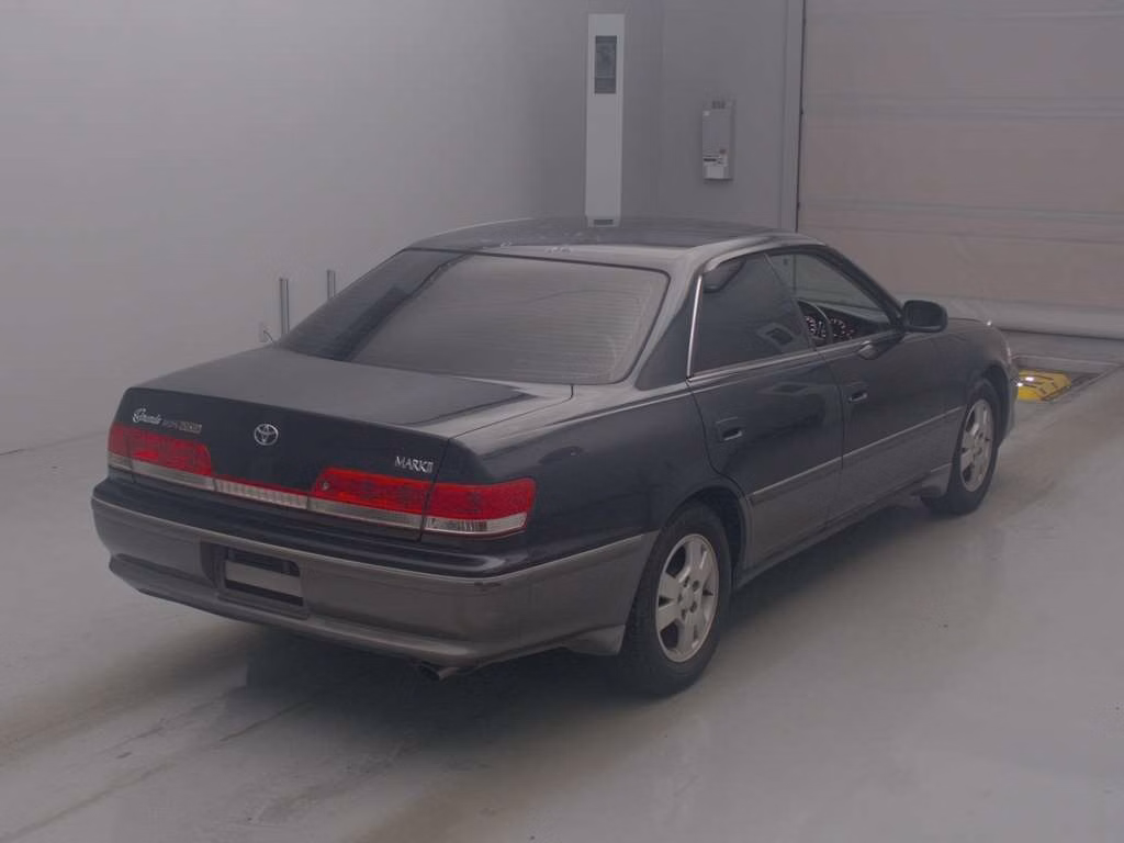 TOYOTA MARK II
