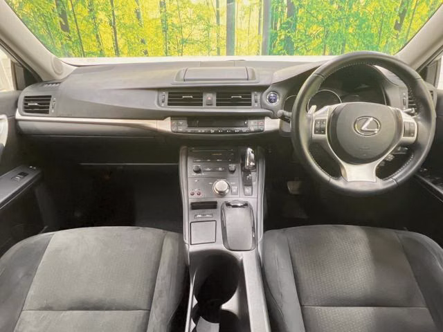 LEXUS CT200H