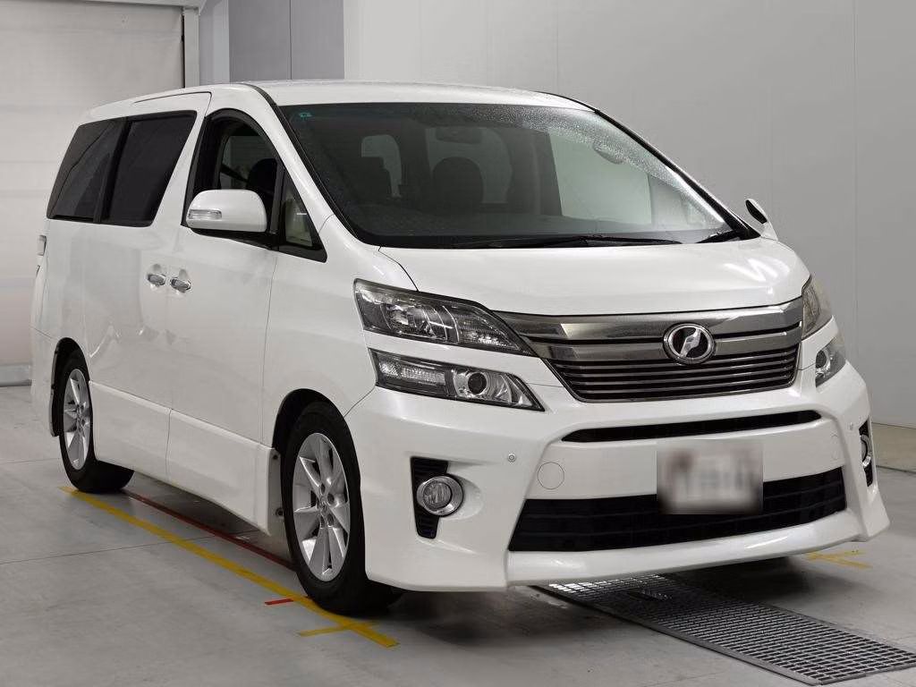 TOYOTA VELLFIRE