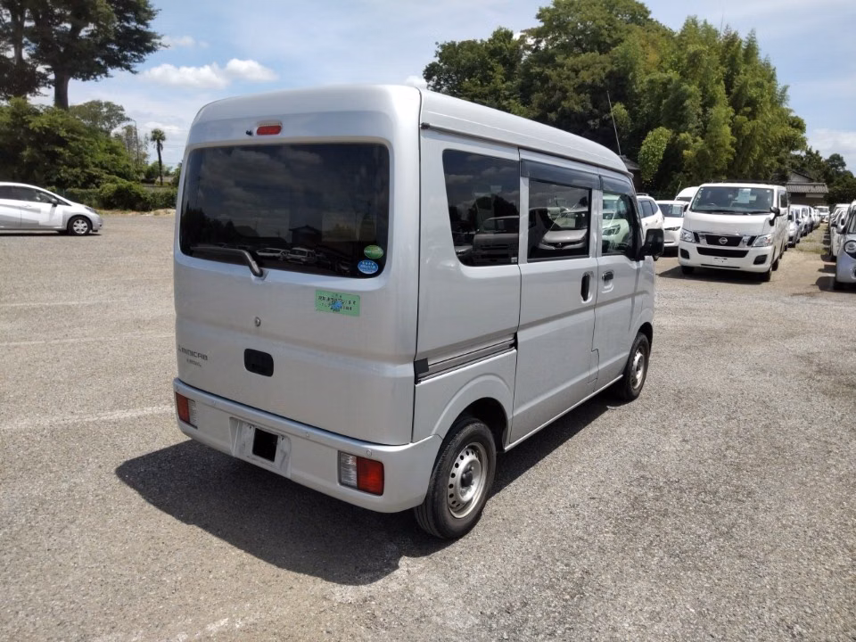 MITSUBISHI MINICAB