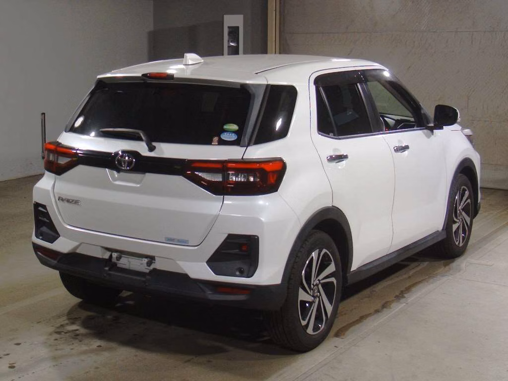 TOYOTA RAIZE