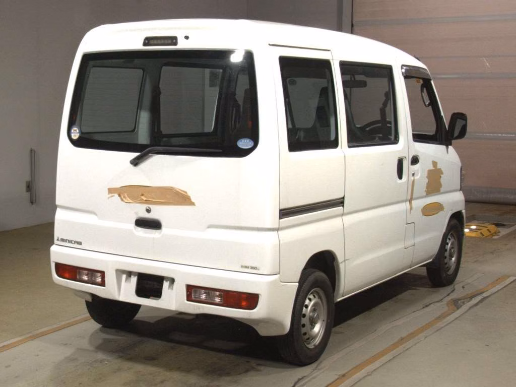 MITSUBISHI MINICAB