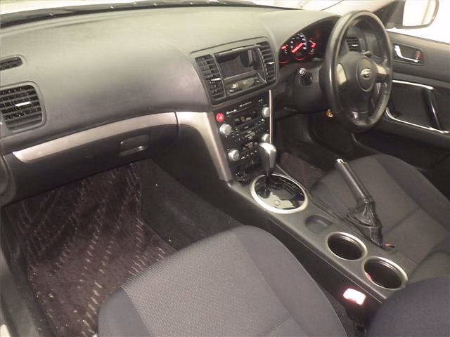 SUBARU LEGACY B4