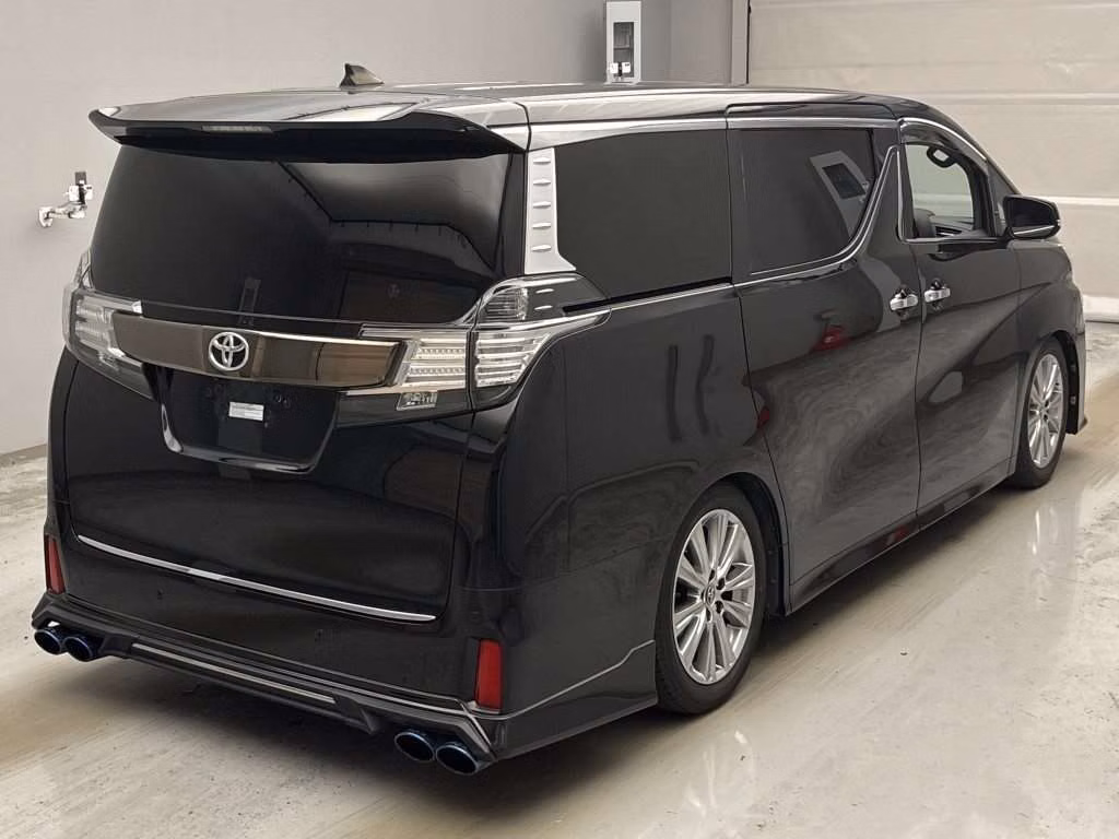 TOYOTA VELLFIRE