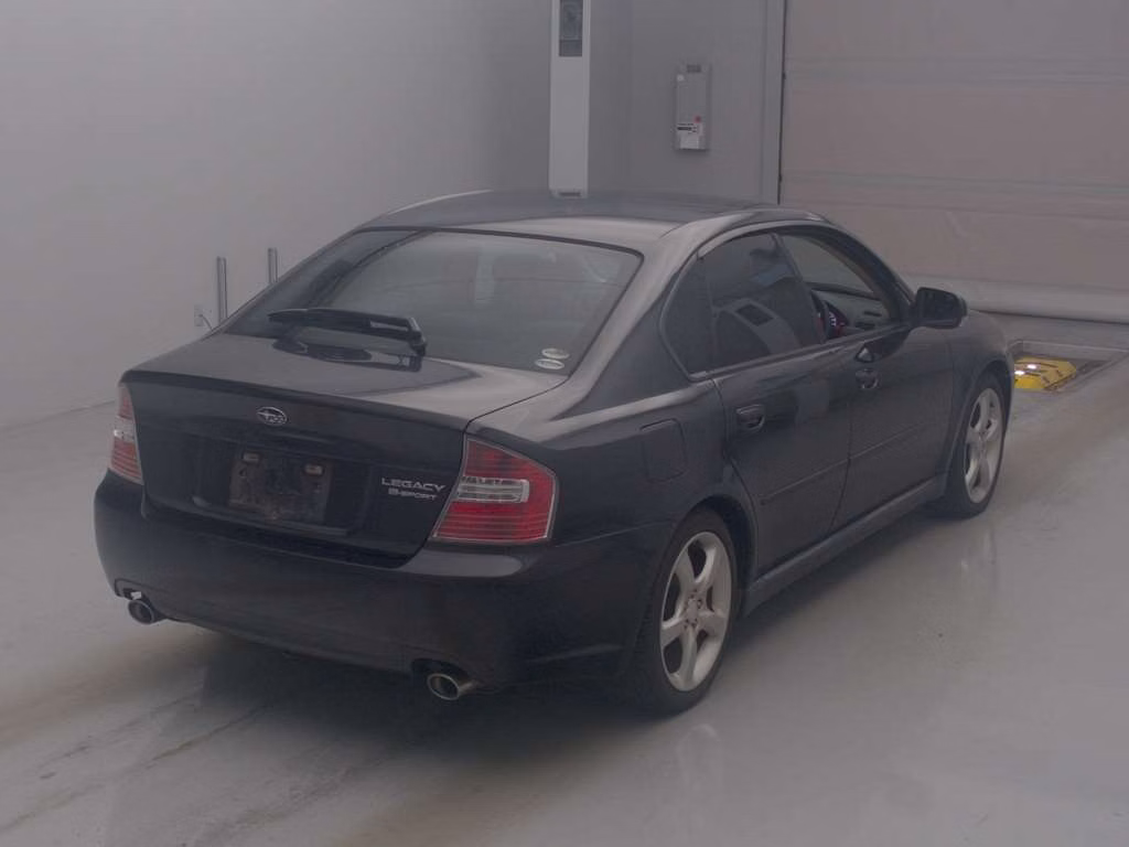 SUBARU LEGACY B4