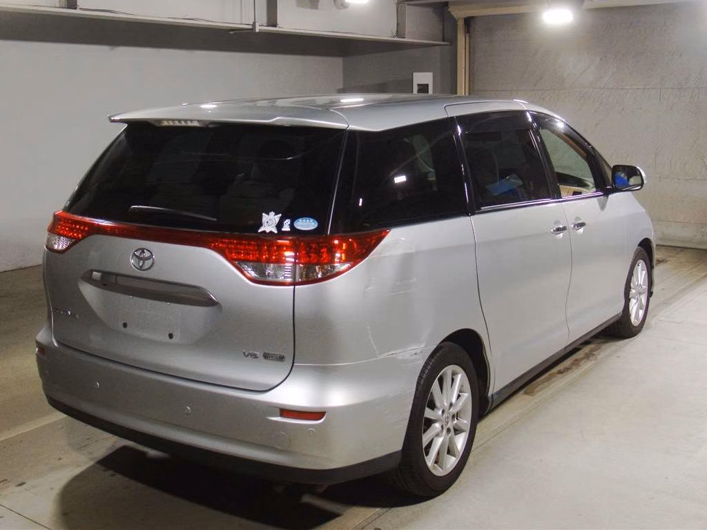 TOYOTA ESTIMA