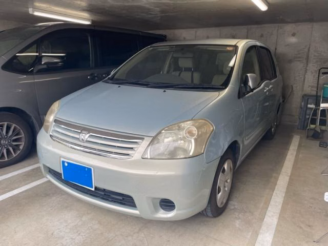 TOYOTA RAUM