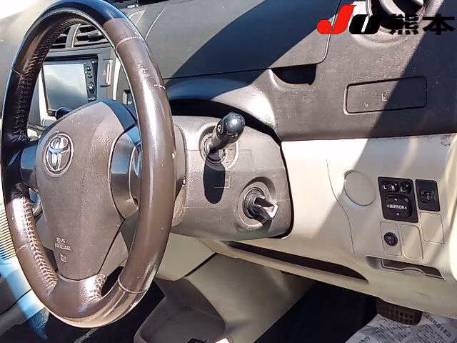 TOYOTA PASSO SETTE