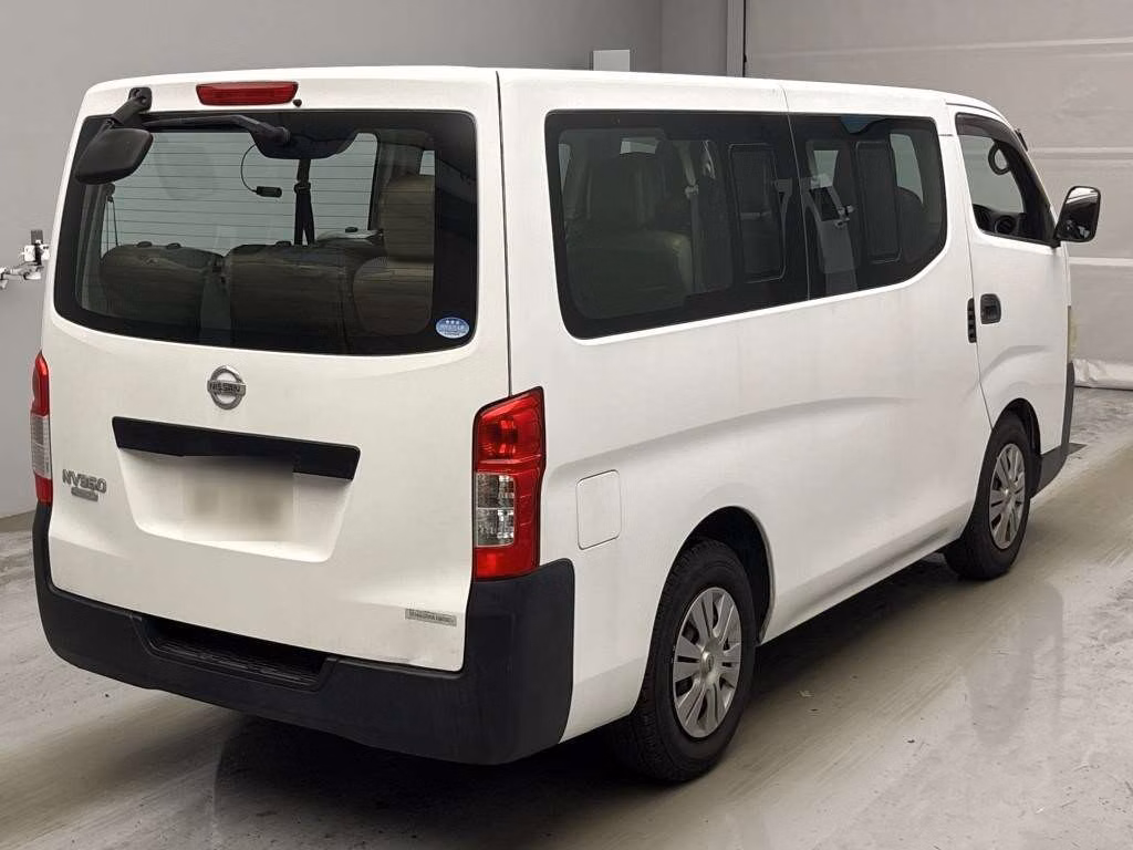 NISSAN NV350 CARAVAN