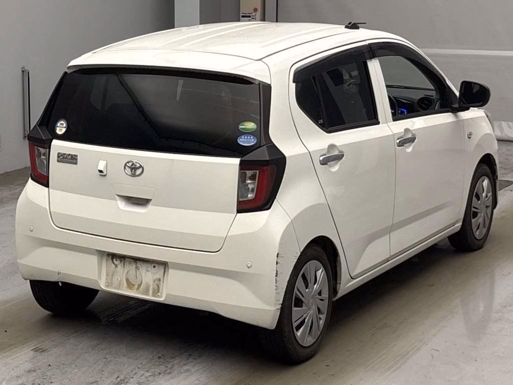 TOYOTA PIXIS EPOCH